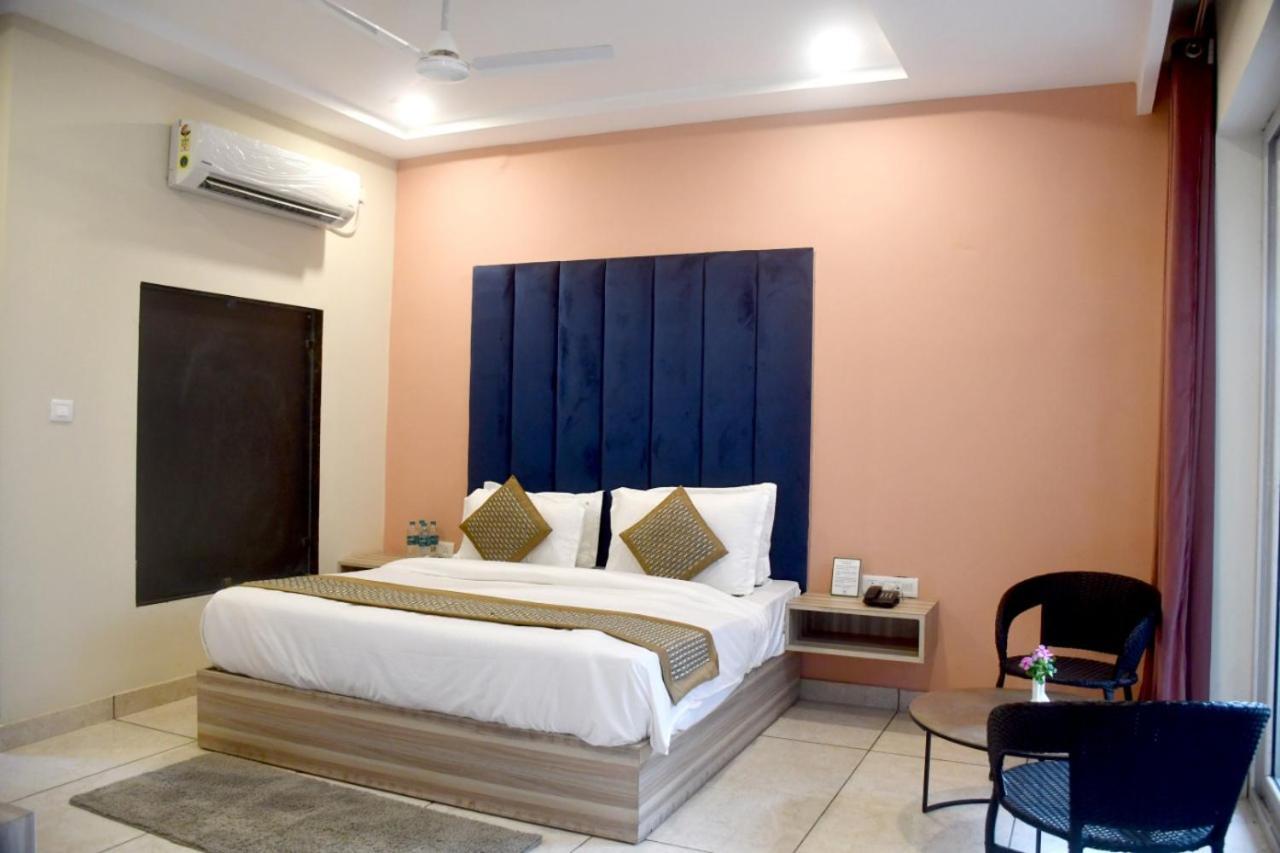Vow Resorts & Spa, The Corbett Wilderness Rāmnagar Eksteriør billede